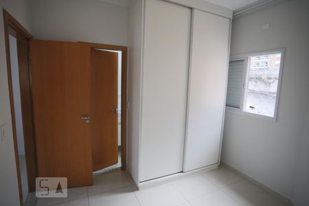 Quarto/Sala de casa para alugar com 1 quarto, 55m² em Embaré, Santos