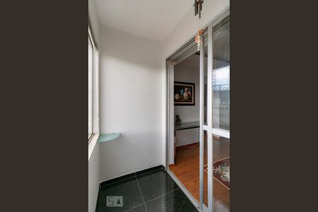Varanda de apartamento à venda com 2 quartos, 56m² em Horto, Belo Horizonte