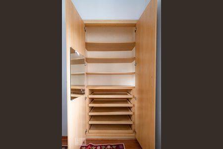 Apartamento à venda com 56m², 2 quartos e 1 vagaQuarto