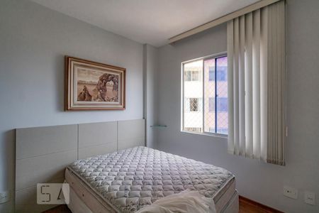 Quarto de apartamento à venda com 2 quartos, 56m² em Horto, Belo Horizonte