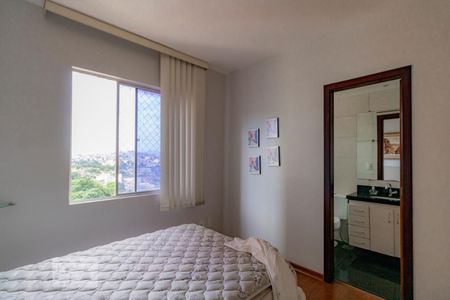 Quarto de apartamento à venda com 2 quartos, 56m² em Horto, Belo Horizonte