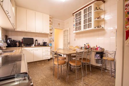 Casa à venda com 115m², 3 quartos e 5 vagasCozinha