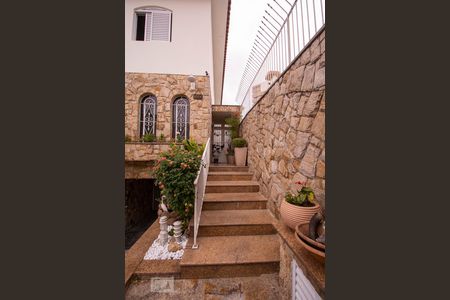 Casa à venda com 115m², 3 quartos e 5 vagasÁrea Externa