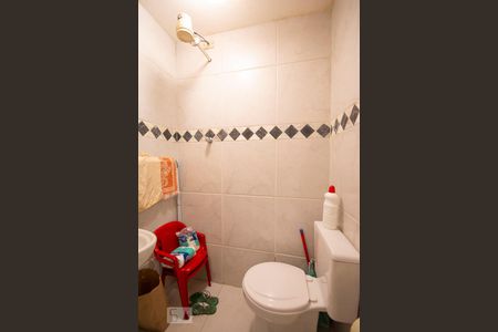 Casa à venda com 115m², 3 quartos e 5 vagasÁrea Externa- banheiro 