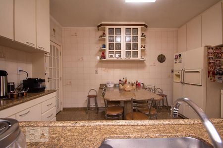 Casa à venda com 115m², 3 quartos e 5 vagasCozinha