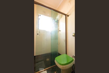 Casa à venda com 115m², 3 quartos e 5 vagasBanheiro da Suíte