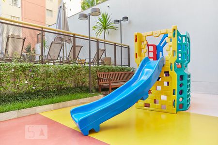 Apartamento à venda com 75m², 2 quartos e 2 vagasÁrea Comum - Playground