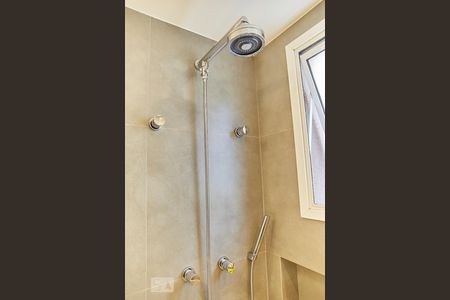 Apartamento à venda com 75m², 2 quartos e 2 vagasBanheiro Social