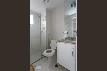 Apartamento para alugar com 75m², 3 quartos e 2 vagas Apartamento para alugar com 75m², 3 quartos e 2 vagasBanheiro da Suíte