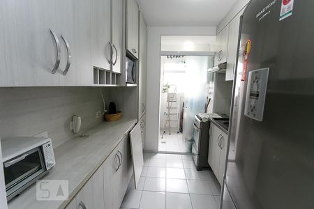 Apartamento para alugar com 75m², 3 quartos e 2 vagas Apartamento para alugar com 75m², 3 quartos e 2 vagasCozinha