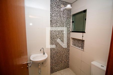 Banheiro de apartamento para alugar com 1 quarto, 32m² em Cidade Mãe do Céu, São Paulo