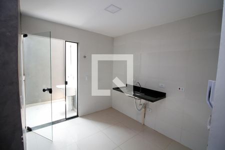 Cozinha de apartamento para alugar com 1 quarto, 32m² em Cidade Mãe do Céu, São Paulo