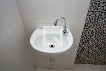 Banheiro de apartamento para alugar com 1 quarto, 32m² em Cidade Mãe do Céu, São Paulo