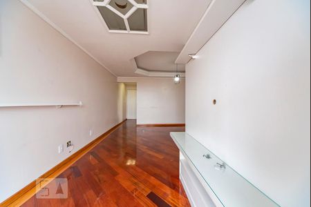 Sala de apartamento para alugar com 3 quartos, 75m² em Vila Apiai, Santo André
