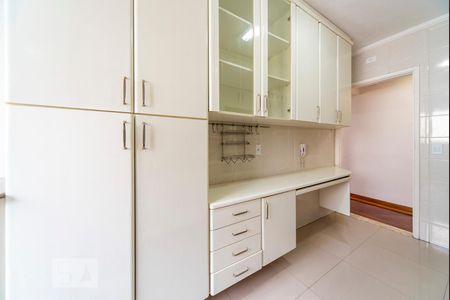 Apartamento para alugar com 75m², 3 quartos e 2 vagas Apartamento para alugar com 75m², 3 quartos e 2 vagasCozinha