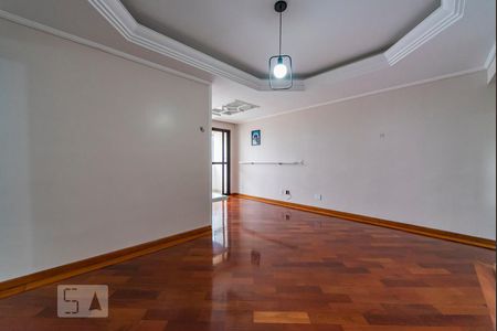 Sala de apartamento para alugar com 3 quartos, 75m² em Vila Apiai, Santo André