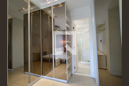 Apartamento à venda com 107m², 3 quartos e 2 vagasQuarto 2 - Suíte