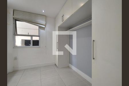 Apartamento à venda com 107m², 3 quartos e 2 vagasQuarto 3 - Armários