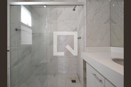 Apartamento à venda com 107m², 3 quartos e 2 vagasBanheiro da Suíte 2