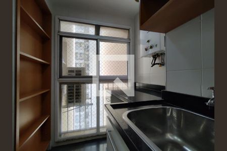 Apartamento à venda com 107m², 3 quartos e 2 vagasÁrea de Serviço