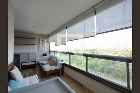 Apartamento à venda com 107m², 3 quartos e 2 vagasVaranda