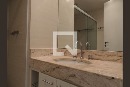 Apartamento à venda com 107m², 3 quartos e 2 vagasBanheiro Social