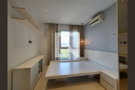 Apartamento à venda com 107m², 3 quartos e 2 vagasQuarto 2 - Suíte