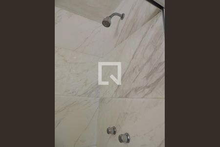 Apartamento à venda com 107m², 3 quartos e 2 vagasBanheiro da Suíte 2