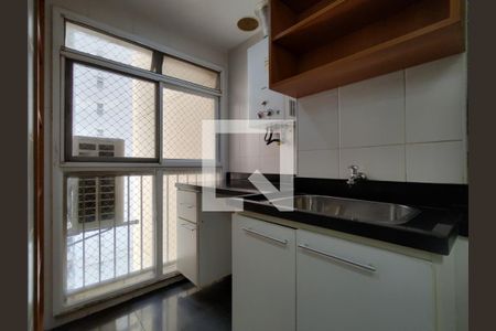 Apartamento à venda com 107m², 3 quartos e 2 vagasÁrea de Serviço