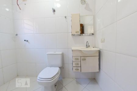 Casa à venda com 213m², 3 quartos e 1 vaga Casa à venda com 213m², 3 quartos e 1 vagaBanheiro da Suite 1