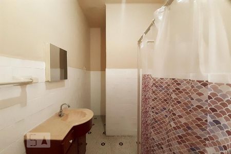 Apartamento para alugar com 95m², 3 quartos e sem vaga Apartamento para alugar com 95m², 3 quartos e sem vagaBanheiro Social