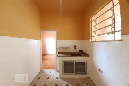Apartamento para alugar com 95m², 3 quartos e sem vaga Apartamento para alugar com 95m², 3 quartos e sem vagaCozinha