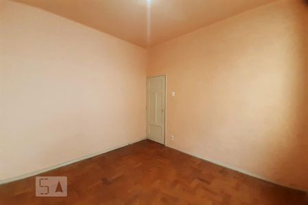 Apartamento para alugar com 95m², 3 quartos e sem vaga Apartamento para alugar com 95m², 3 quartos e sem vagaQuarto 2