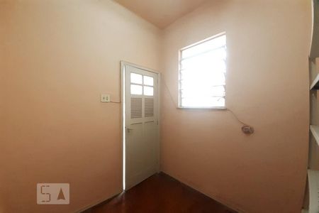 Apartamento para alugar com 95m², 3 quartos e sem vaga Apartamento para alugar com 95m², 3 quartos e sem vagaQuarto de Serviço