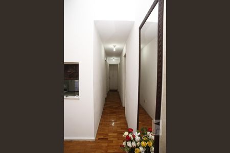Corredor de apartamento para alugar com 3 quartos, 120m² em Tijuca, Rio de Janeiro