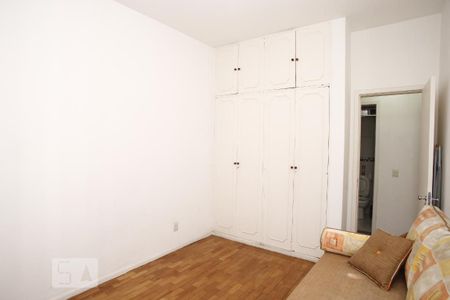 Apartamento à venda com 120m², 3 quartos e 1 vagaQuarto 2