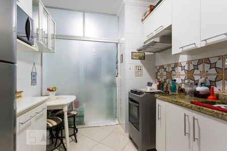 Apartamento à venda com 59m², 2 quartos e 2 vagasCozinha