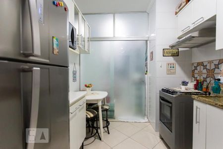 Apartamento à venda com 59m², 2 quartos e 2 vagasCozinha