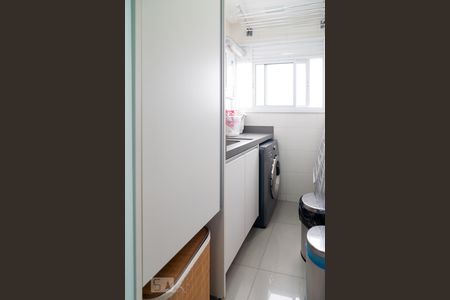 Apartamento à venda com 92m², 2 quartos e 2 vagasÁrea de Serviço