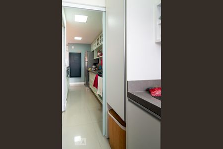 Apartamento à venda com 92m², 2 quartos e 2 vagasÁrea de Serviço