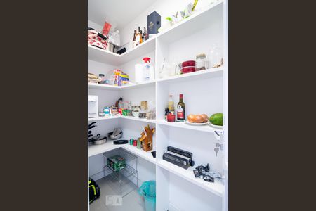 Apartamento à venda com 92m², 2 quartos e 2 vagasDespensa