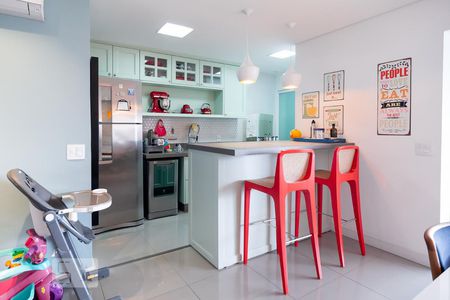 Apartamento à venda com 92m², 2 quartos e 2 vagasCozinha