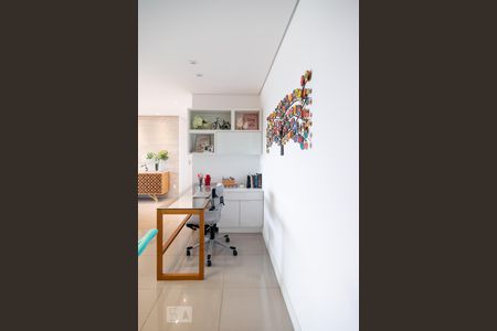 Sala / Escritório de apartamento à venda com 2 quartos, 92m² em Jardim das Acácias, São Paulo