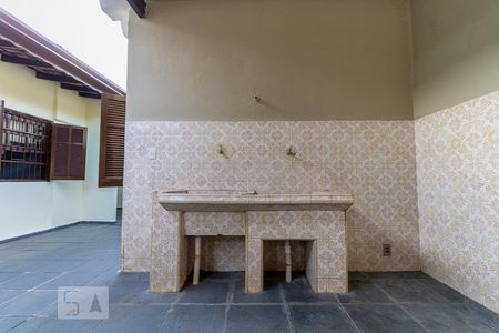 Casa para alugar com 120m², 3 quartos e 5 vagasÁrea de Serviço