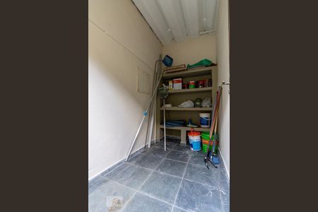 Casa para alugar com 120m², 3 quartos e 5 vagasDispensa - Material Limpeza