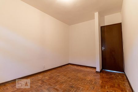 Casa para alugar com 120m², 3 quartos e 5 vagasQuarto 2