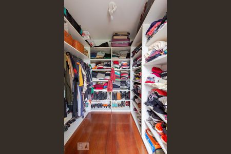 Apartamento para alugar com 160m², 4 quartos e 2 vagasCloset da Suíte 1