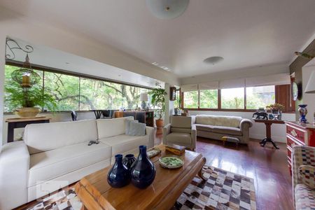 Sala de apartamento para alugar com 4 quartos, 160m² em Auxiliadora, Porto Alegre