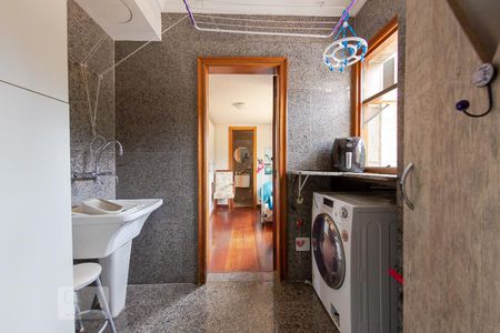 Apartamento para alugar com 160m², 4 quartos e 2 vagasÁrea de Serviço
