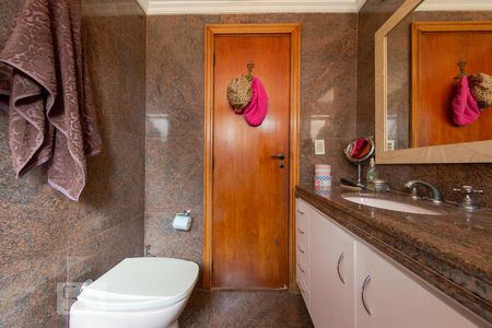 Apartamento para alugar com 160m², 4 quartos e 2 vagasBanheiro da Suíte 1